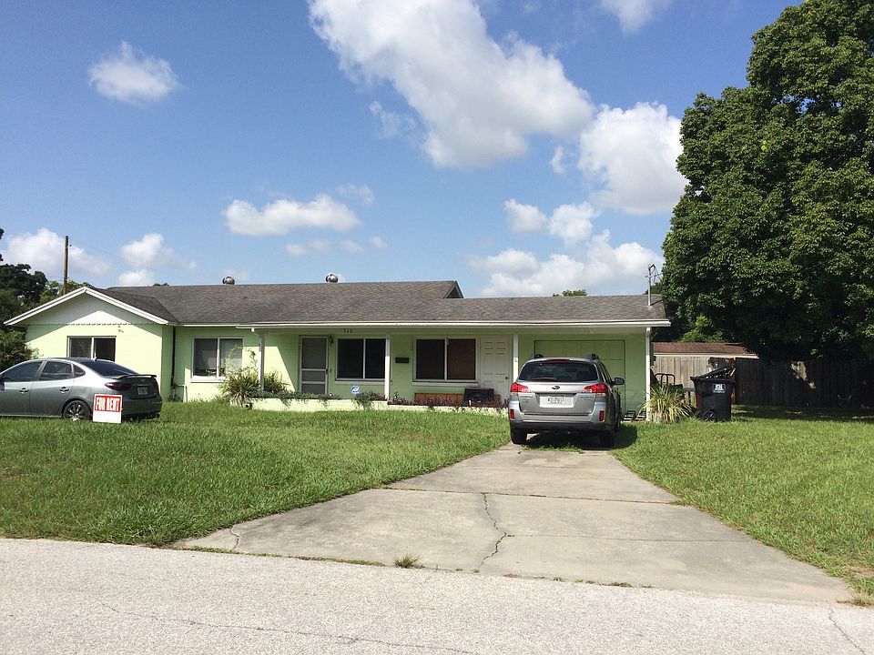 2nd image of 710 Winthrop Pl