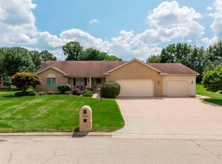 22198 Northwood Hills Blvd, South Bend, IN 46628