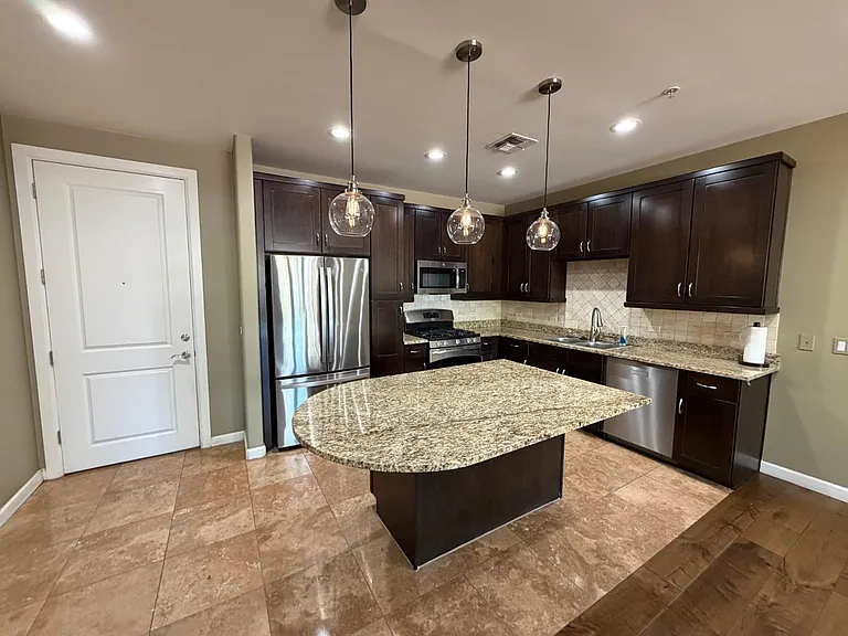 7291 N Scottsdale Rd #1001 — Photo 3