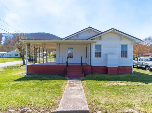845 Spring St, Erwin, TN 37650