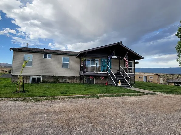 17650 N 4000 E, Moroni, UT 84646