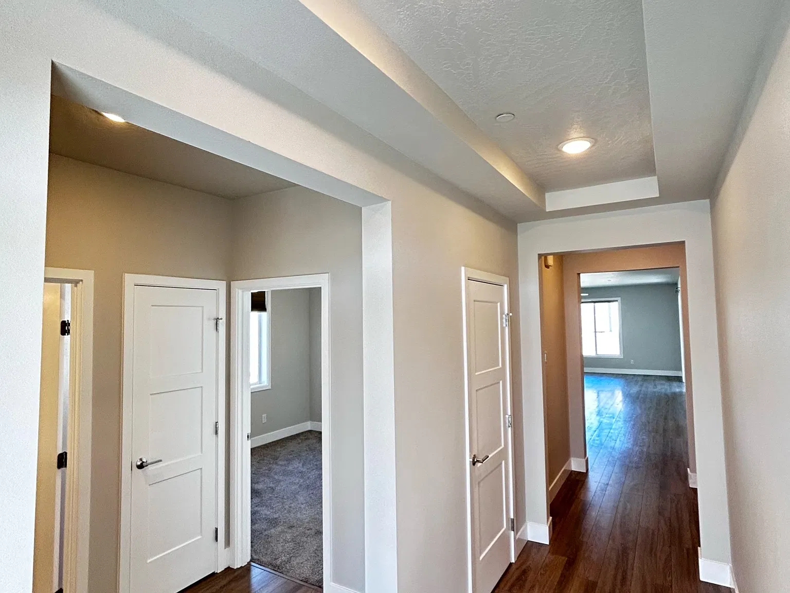 2620 Clark Ridge Drive - 1 — Photo 2