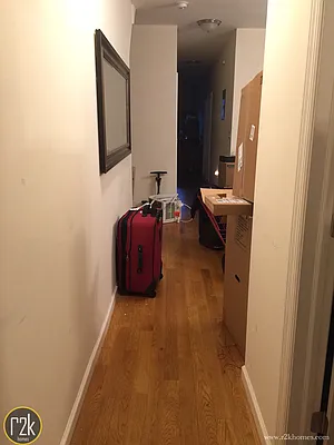 Rented by Realty 2000 Corp | media 27