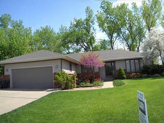 1st image of 2326 Northwood Ln