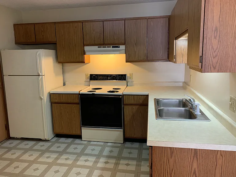 1112 Devney Dr #2 — Photo 11