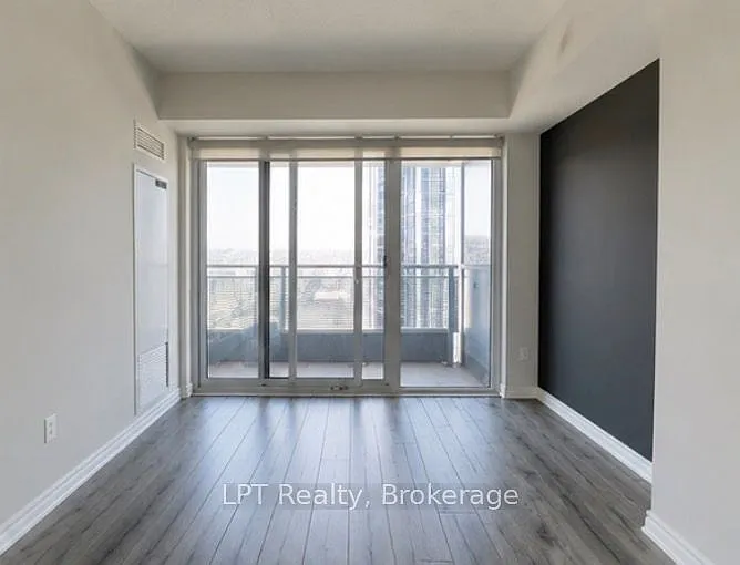 255 Village Green Sq #2509 — Photo 6