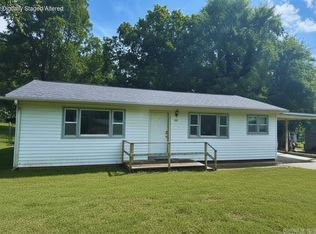 109 College St, Van Buren, MO 63965