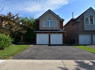 3381 Colonial Dr #BASEMENT, Mississauga, ON L5L 5C6