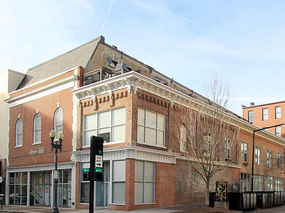2nd image of 403 S Gay St #203