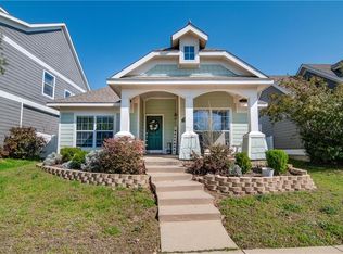 10313 Franklin Dr, Aubrey, TX 76227