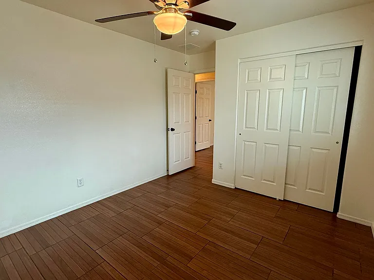 173 N Cecilia Torres Ct — Photo 22