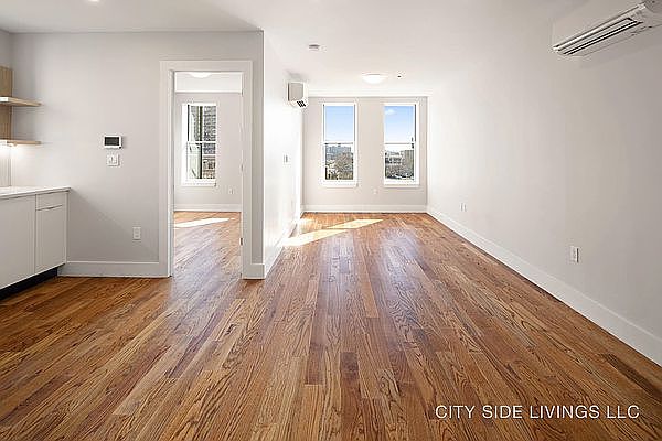 1st image of 996 Carroll St #2S