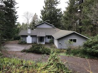 5966 View Ct, Florence, OR 97439