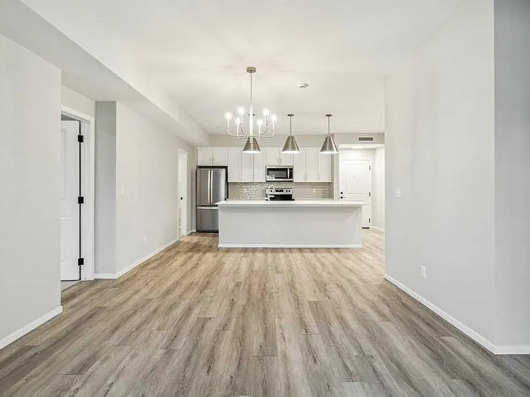 140 Mahogany St S #106 — Photo 6