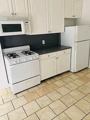 Rented by JMG Properties | media 10