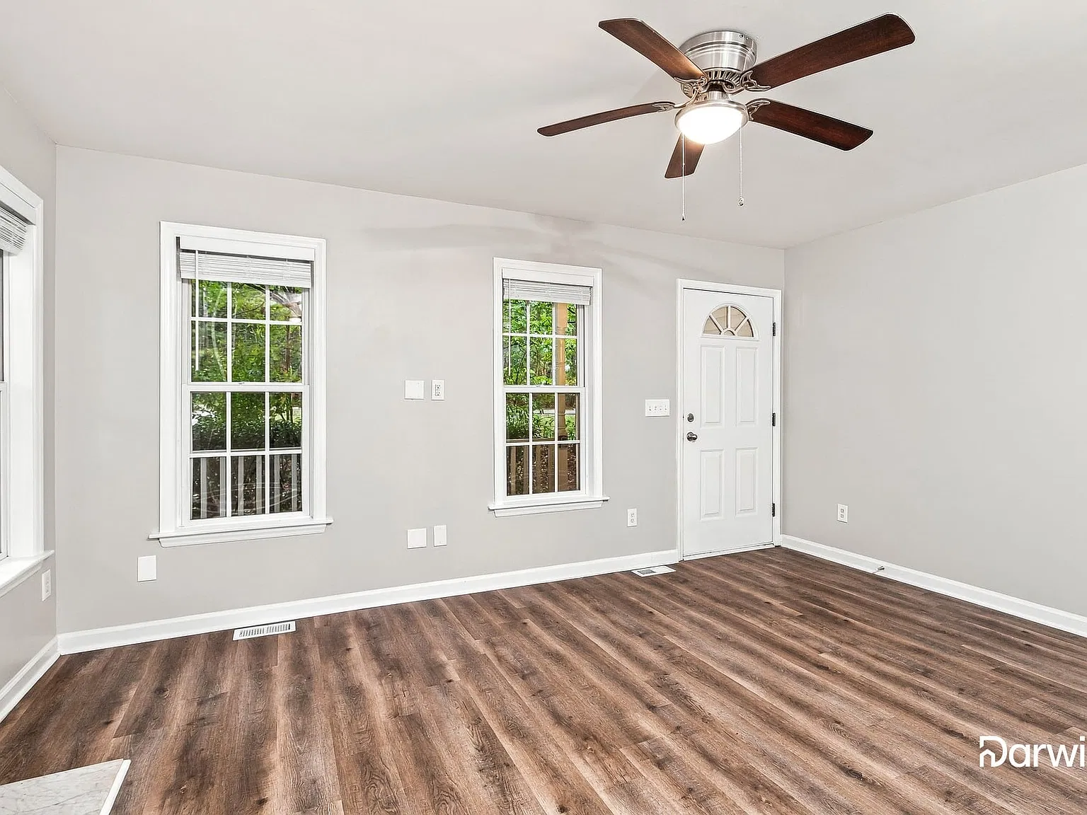 3 bed, 2.0 bath, 1050 sqft, $1,850 — Photo 3