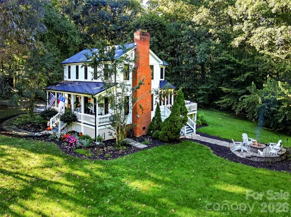 9560 Harvest Ln, Davidson, NC 28036