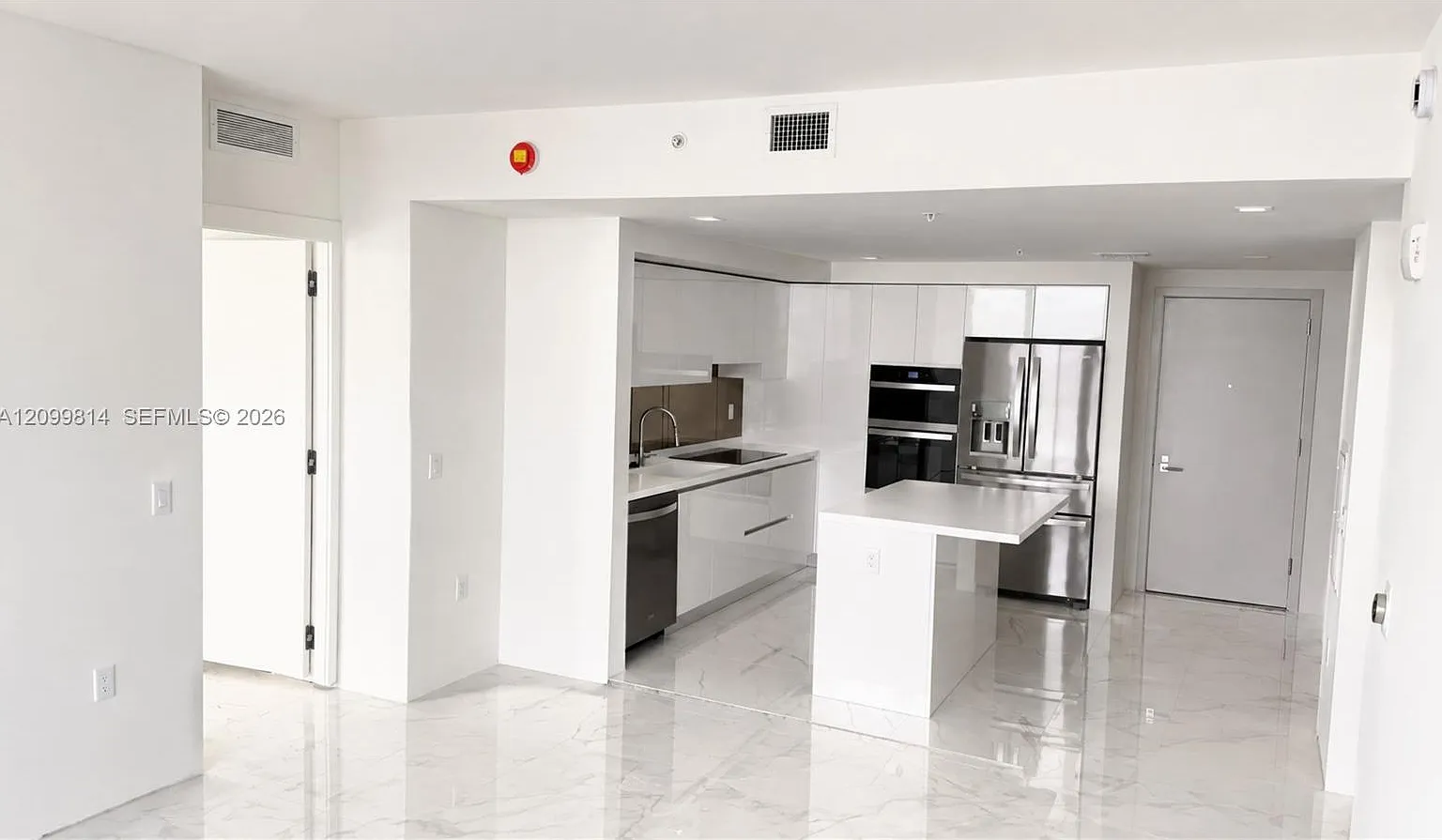 Oasis Hallandale — Photo 3