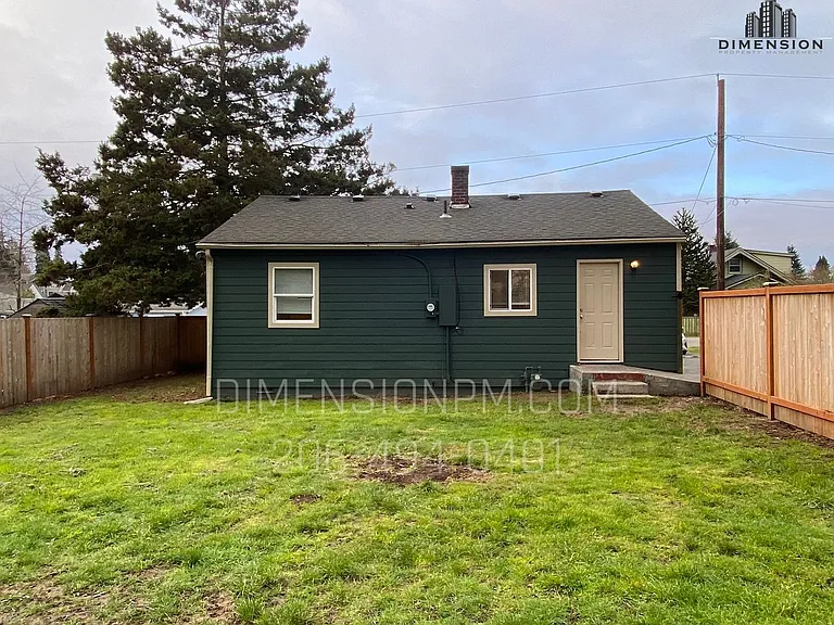 3724 W E St — Photo 11