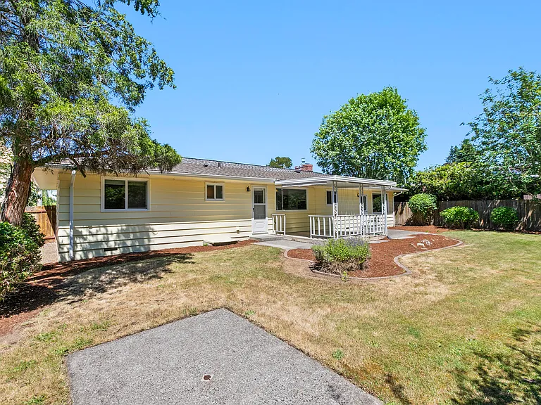 2712 Kentucky St — Photo 23