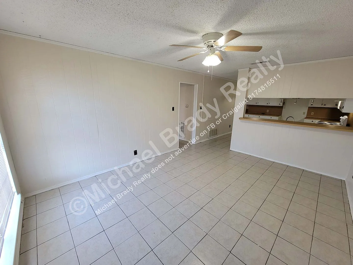 3262 Matthews Drive — Photo 2