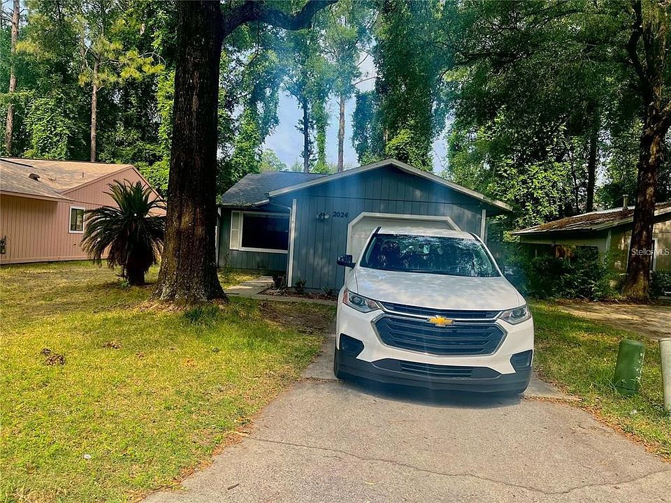 1st image of 2024 SW 73rd Ter
