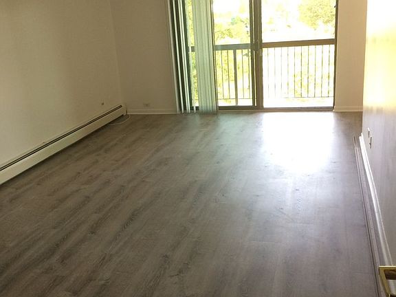 2nd image of 8454 W Catalpa Ave Unit 10