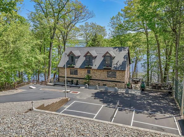 187 Marina Way, Greentown, PA 18426