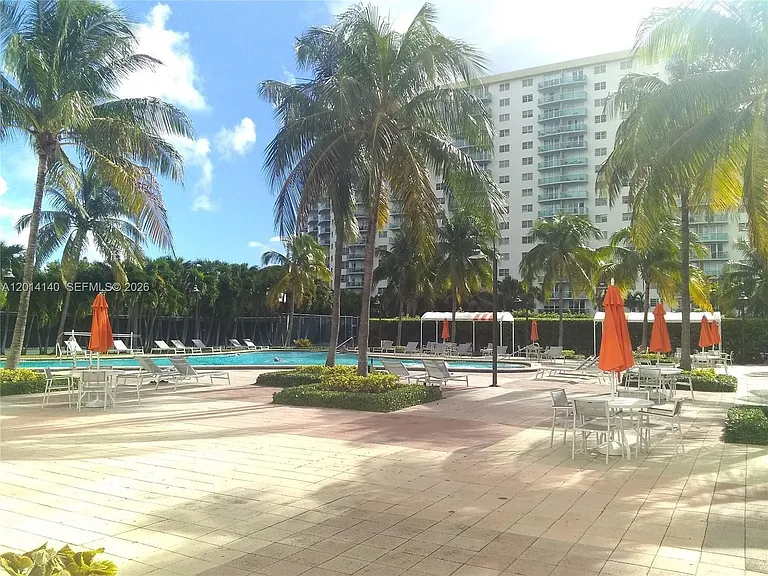 19380 Collins Ave #211 — Photo 7