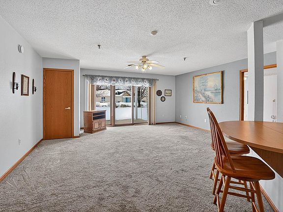 4th image of 4125 Autumn Ridge Rd Unit 102