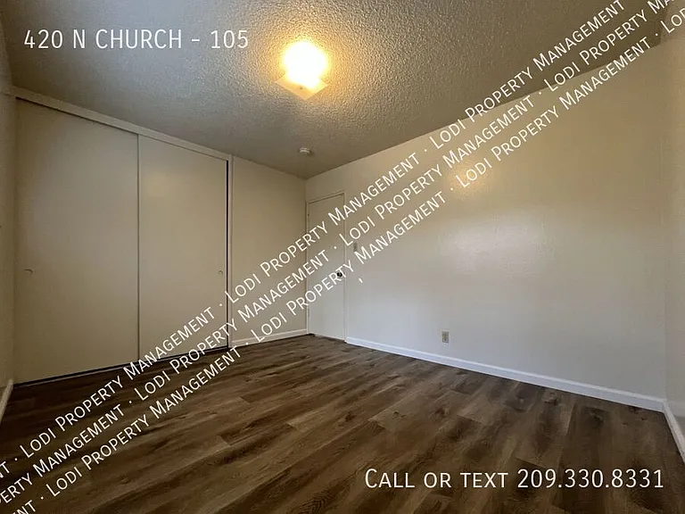 420 N Church St #105 — Photo 11
