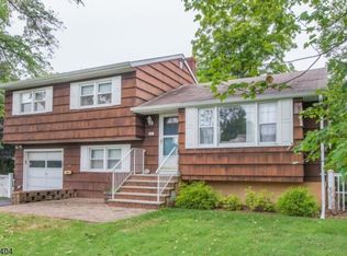 127 Oak St, Dover, NJ 07801