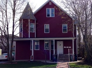 216 Knox Ave, Cliffside Park, NJ 07010