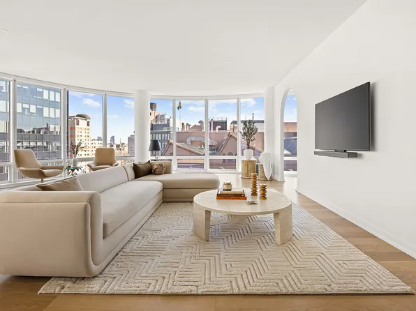 445 Lafayette Street image 4 of 20