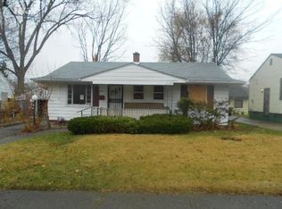206 Westmoreland Dr, Flint, MI 48505