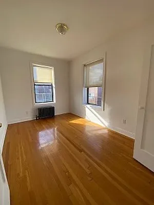 Rented by REALTY QUEST NEW YORK INC | media 5