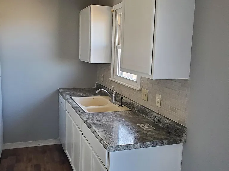 1441 N Smith Ct #4 — Photo 12