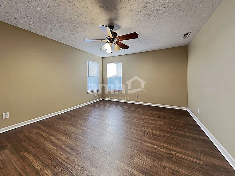 2521 Monarchy Ln — Photo 8