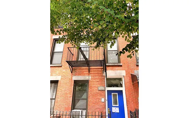 Rented by Douglas Elliman | media 50