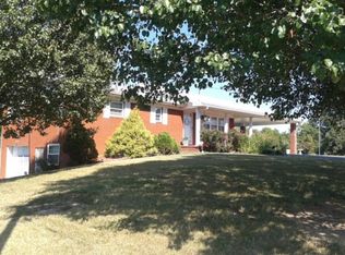 8705 Kinney St, Whitesburg, TN 37891