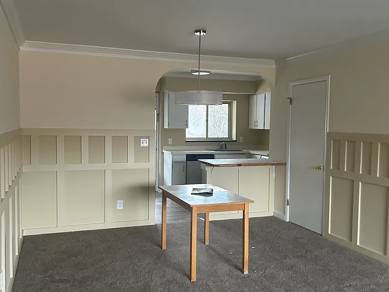 2411 East Ave #5 — Photo 29