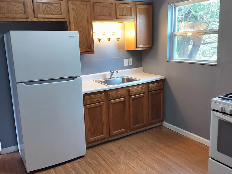 10141 Baron Dr — Photo 12
