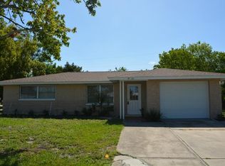 10626 Hibiscus Dr, Port Richey, FL 34668