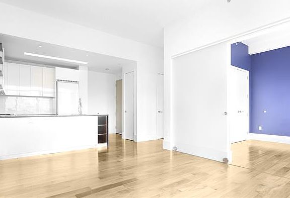 2nd image of 1017 Jackson Ave