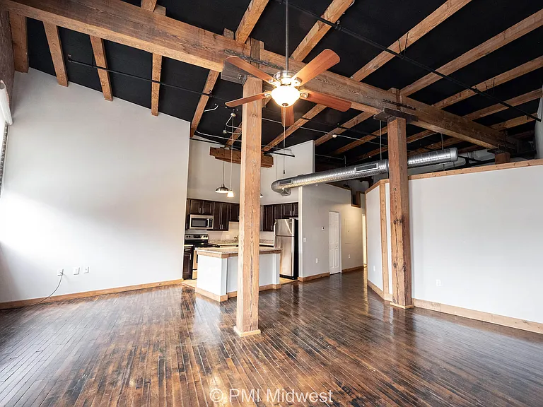 Lofts On Madison — Photo 33
