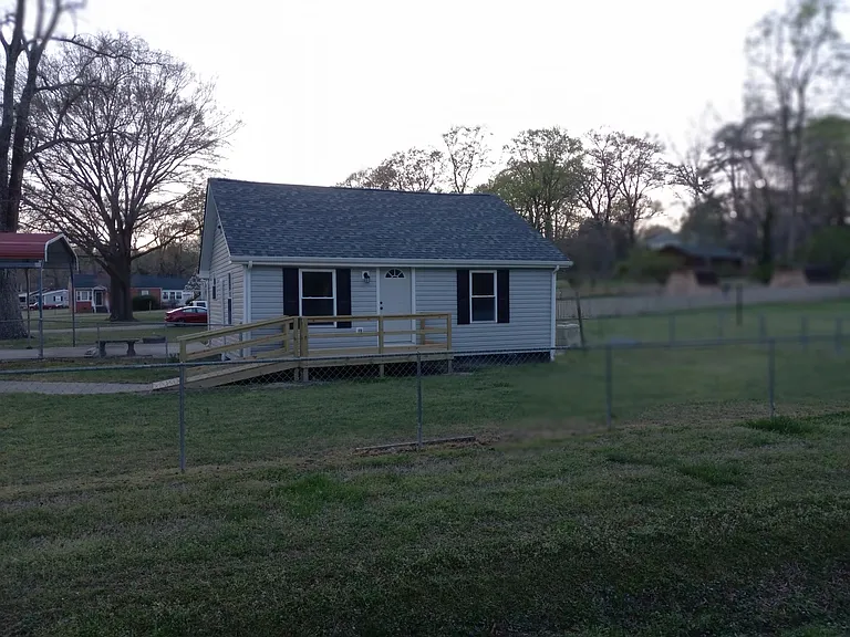 2600 Bermuda Ave — Photo 15