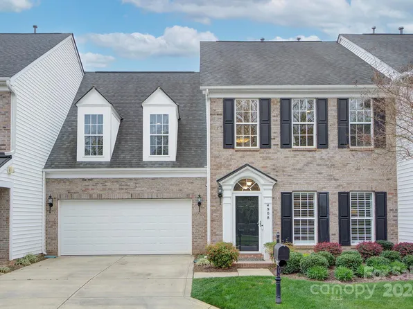 4908 Lebaron St, Charlotte, NC 28270