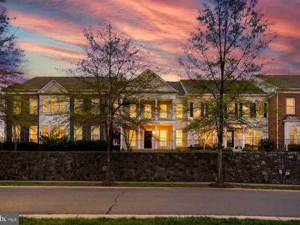 20783 Red Cedar Dr, Leesburg, VA 20175