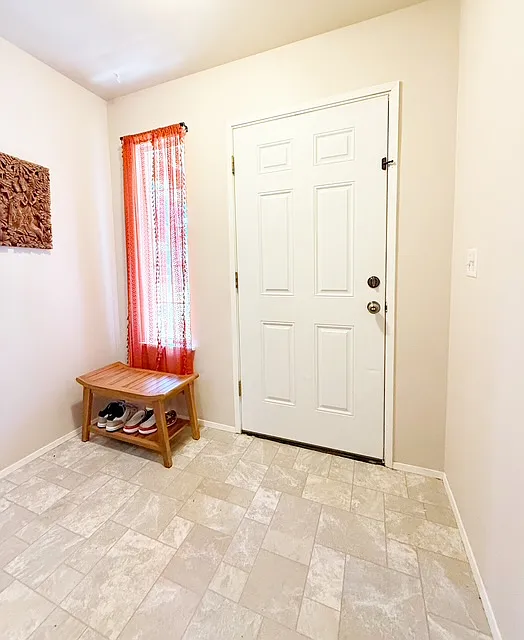 88 Northwest Lopez Lane - 1 — Photo 4