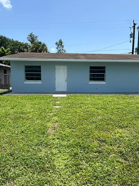 3691 SW 60th Ter